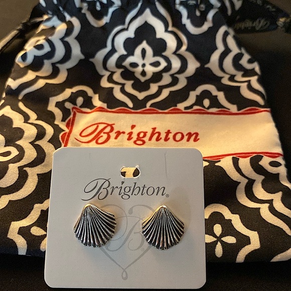 Brighton Silver Shell Post Earrings Drop 1/2” Width 9/16” NEW - Picture 1 of 1